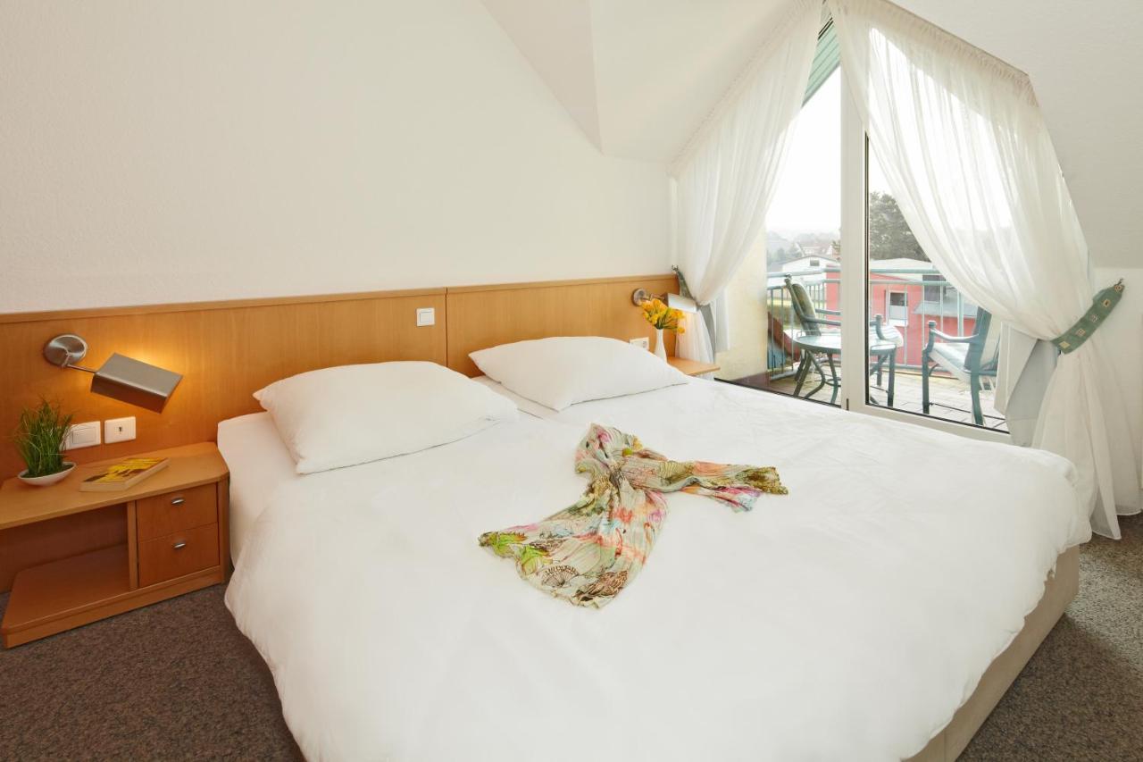 Ferienwohnung Bella Zempin Dış mekan fotoğraf
